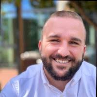 20+ "Daniel Romanos" profiles