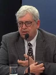 El gobierno dijo que el dólar no aumentará el lunes luego de las  elecciones, pero sí en noviembre