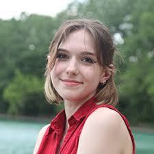 Macy Sutton's Instagram, Twitter & Facebook