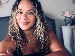 Catherine Collado's Instagram, Twitter & Facebook