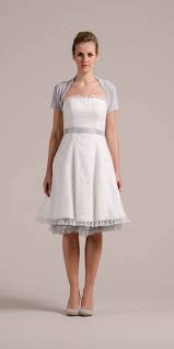 Unterrock brautkleid mit ärmeln im 50er jahre stil von shantung handgefertigt nach ihren maßen. 17 Kurze Brautkleider 50er Jahre Petticoat Ideen Hochzeitstanzflache Brautkleid Kurz Kleider