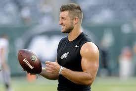 Tim tebow close to signing with the xfl? 2 Rpuf216mwmxm