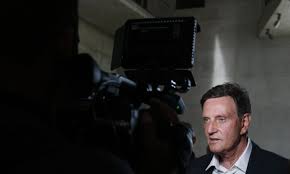 Político, engenheiro, cantor e ex prefeito da cidade do rio de janeiro. Prefeito Do Rio Marcelo Crivella E Encaminhado A Policia No Rio A Critica De Campo Grande Mobile