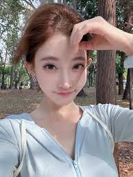 馮提莫- 冯提莫Fengtimo added a new photo.