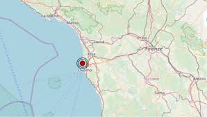 Le abitazioni distrutte dal sisma scossa di magnitudo 6, il distretto di harnai il più colpito: Trema La Costa Toscana Scossa Di Terremoto Nella Notte Epicentro In Mare Cronaca Toscana Top News Versiliatoday It