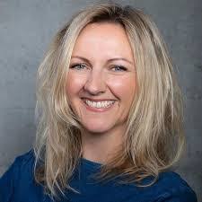 Katy Morris's Instagram, Twitter & Facebook