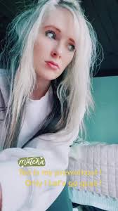 Sara Presley (@xmidnightsarax)