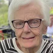 Search Sylvia Lowe Obituaries and Funeral Services