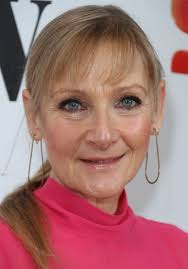 Lesley Sharp (I)