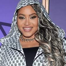 Nichole Goodman's Instagram, Twitter & Facebook