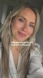 Swipe 👉 ... Ein Dag í Senn kalendarin er at fáa á www.eindagisenn.com