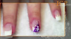 Schwarzer french mit einer dünnen weißen linie abgegrenzt. Einfache Nail Art Mit Farbgel Youtube