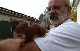 Ex-Bundesligaprofis trainieren mit Schülern: Sportstunde mit prominenten  „Lehrern“