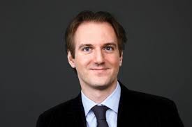 Mitarbeiter im bereich finanzen (m/w/d). Vontobel Am Stosst Sparte Ab Unternehmen 12 11 2019 Fonds Professionell