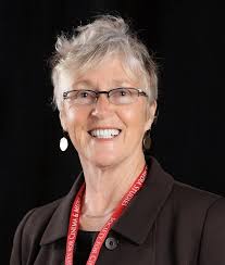 Visiones en la oscuridad, universos excesivos y máquinas del placer