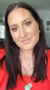 Quick easy makeup application! All from one compact and one layer!, Do you  struggle with makeup application? Well let me help you! I promise this  makeup line is so easy to use! And you can achieve a ...