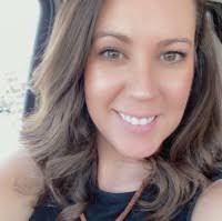 Ashley Mentzer's Instagram, Twitter & Facebook