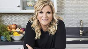 She has been married to garth brooks since december 10, 2005. Trisha Yearwood To Resume Filming Trisha S Southern Kitchen I M Pretty Excited Win 98 5 Your Country Wnwn Fm Battle Creek Mi