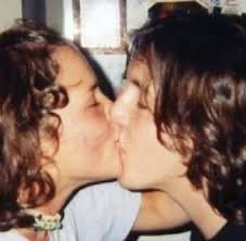 Who can recommend a farrier for pigs in the East Valley area of Arizona?