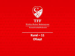 Rakip kale çizgisine toptan ve sondan ikinci rakip oyuncudan daha yakın ise ofsayt pozisyonundadır. Kural 11 Ofsayt Ppt Indir
