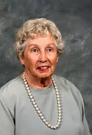 Julie Elliot's Instagram, Twitter & Facebook