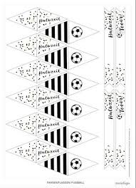 Einladungskarten zum geburtstag fussball ausdrucken. Kostenlose Fussball Printables Zum Ausdrucken Fur Die Fussballparty Kindergeburtstag Fussball Fussball Party Fussball Geburtstag