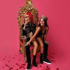 Dalla storia d'amore con afrojack al suo primo disco passando per il tour. Trap King Twerking Queen Instagram Lamborghini Idol