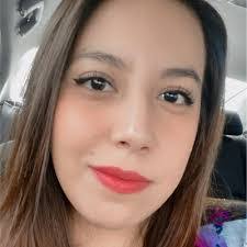 Aura Escobar's Instagram, Twitter & Facebook