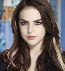 Jade west is one of the eight main characters and is one of the four main characters to appear in every episode in the nickelodeon tv show victorious (portrayed by #elizabethgillies). Jade West Victorious Roleplay Startseite Facebook