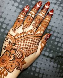 Late Night Henna Sc Nashwah Henna A Passionate Belief In Your Business And Personal Objec Mehndi Designs Latest Arabic Mehndi Designs Latest Mehndi Designs