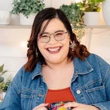 Clara Berg's Instagram, Twitter & Facebook