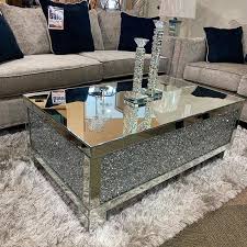 Wow Furniture Outlet On Instagram Models Coffeetable Mirrors Bling Jeweled Different Chicago W In 2020 Interior Design Living Room Coffee Table Living Design