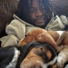 Does anyone know of a emergency dentist that can pull a molar ?? Shes  pregnant and has been waiting months to get in somewhere but she cannot  wait any longer with the