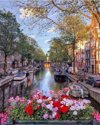 Holanda é escolhida como sétimo melhor país para trabalho remoto: Holanda Amsterda By Polabur Cantosdomundo Holanda Netherlands Amsterda Amsterdam Travel Traveled Travelp Amsterda Ferias Dos Sonhos Viagens De Luxo