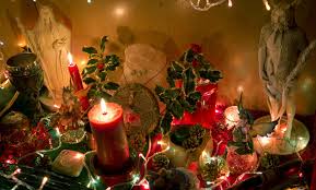Los fondos de pantalla son uno de los elementos más personales de tu android y sirven para mostrar tus aficiones, gustos o directamente mostrar la foto de tus seres más queridos. Yule Wallpapers Group 66