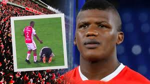 Impresentable! La acción de Marlon Torres que indignó a hinchas peruanos