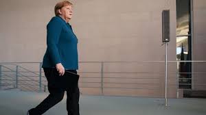 Fotos von merkels wohnung gemacht. News Zum Coronavirus Angela Merkel Begibt Sich Nach Pressekonferenz In Hausliche Quarantane Stern De