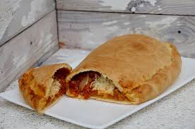 Calzone Tomate Courgette Calzone Cuisine Pizza Calzone
