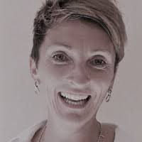 80+ Profile mit dem Suchbegriff „Iris“