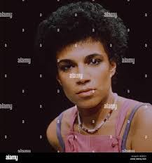 Maxine Mccartney's Instagram, Twitter & Facebook