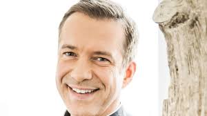 Adé Fertiggericht: Sternekoch Alexander Herrmann bringt München zum Kochen