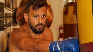 How i motivate myself to become the middleweight champion. Joe Fournier Is The Billionaire Who Makes His Boxing Return I Enjoy The Razzmatazz But It S A Lot Deeper Than That Boxing News Sky Sports