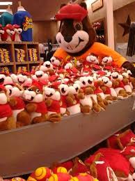 Bucees In Bastrop Texas Haha Beaver Little Girl Had To Have One Bastrop Texas Bastrop Buc Ee S