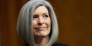 Challengers tout endorsements amid major Iowa race shakeup