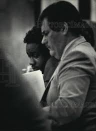 1988 Press Photo Dwayne Wooten Listening To Proceedings At Trial