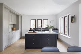 Please note that we are still operating at reduced capacity for your safety, so online timed tickets are still required. 75 Beautiful Kitchen With White Splashback Ideas Designs July 2021 Houzz Uk