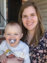 Kara Clark's Instagram, Twitter & Facebook