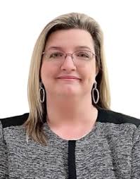 Amanda Theus's Instagram, Twitter & Facebook