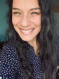 Shayna Wolfe's Instagram, Twitter & Facebook