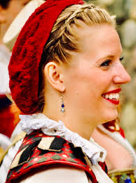 What are favorite Renaissance fairs in the area within 3 hours drive from  Bristol?